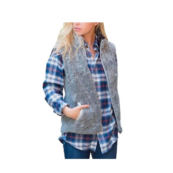 Southern Shirt Company Front Zip Faux Fur Vest Gray Size M Coastal Fall Outdoor - Picture 1 of 13